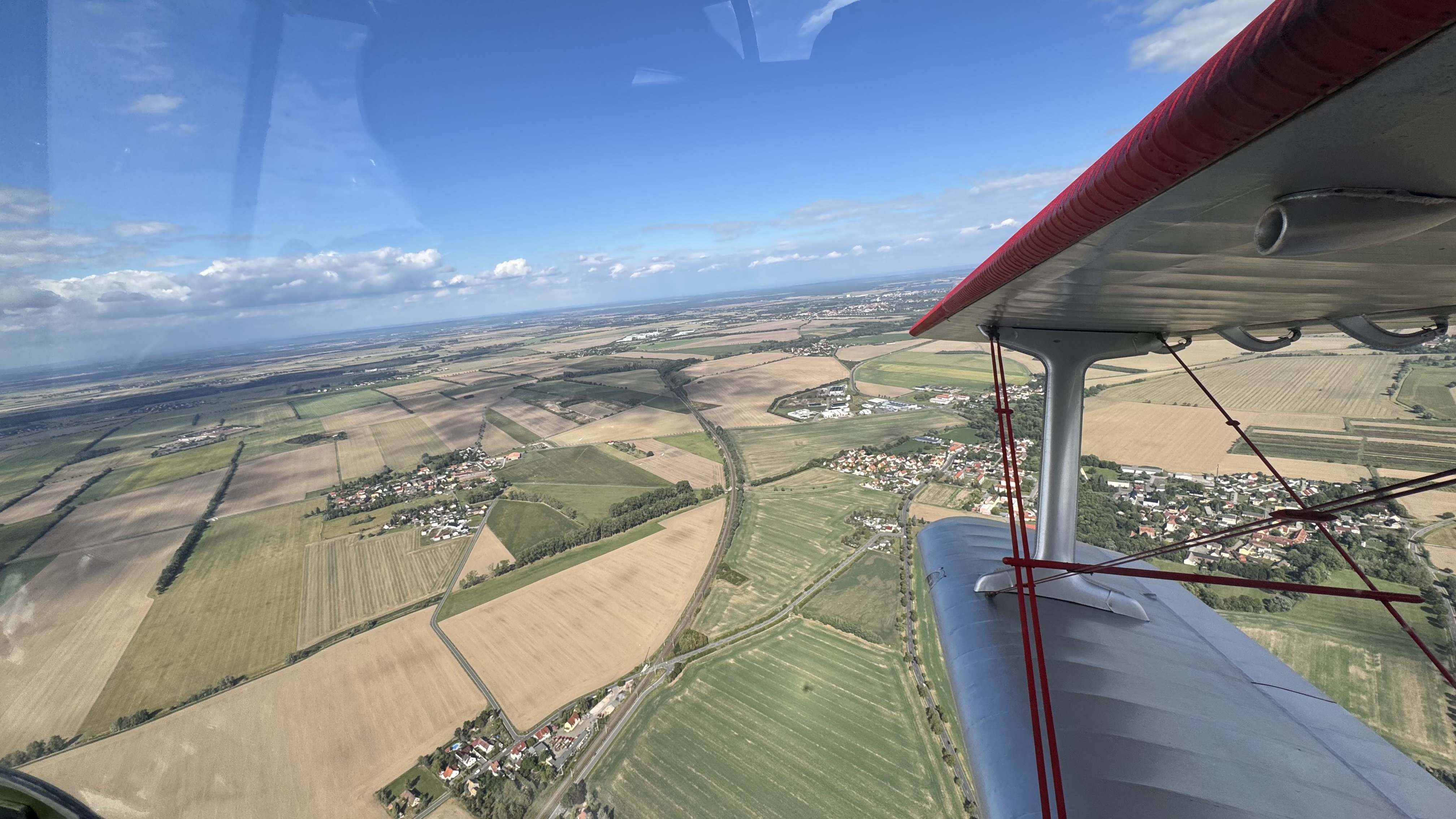 Rundflug mit der Antonov AN-2 ab Flugplatz Taucha 30 Minuten
